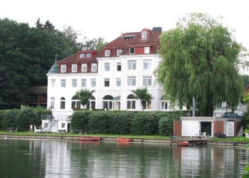 See Schlosshotel Am Kellersee Eutin Dış mekan fotoğraf