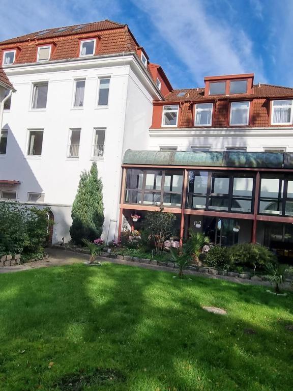 See Schlosshotel Am Kellersee Eutin Dış mekan fotoğraf