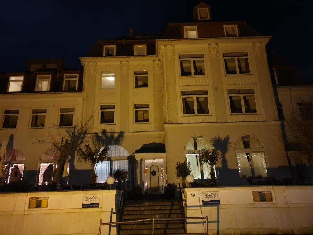 See Schlosshotel Am Kellersee Eutin Dış mekan fotoğraf