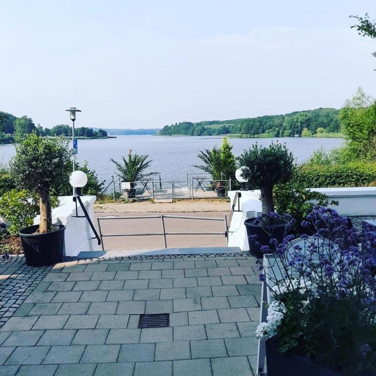 See Schlosshotel Am Kellersee Eutin Dış mekan fotoğraf